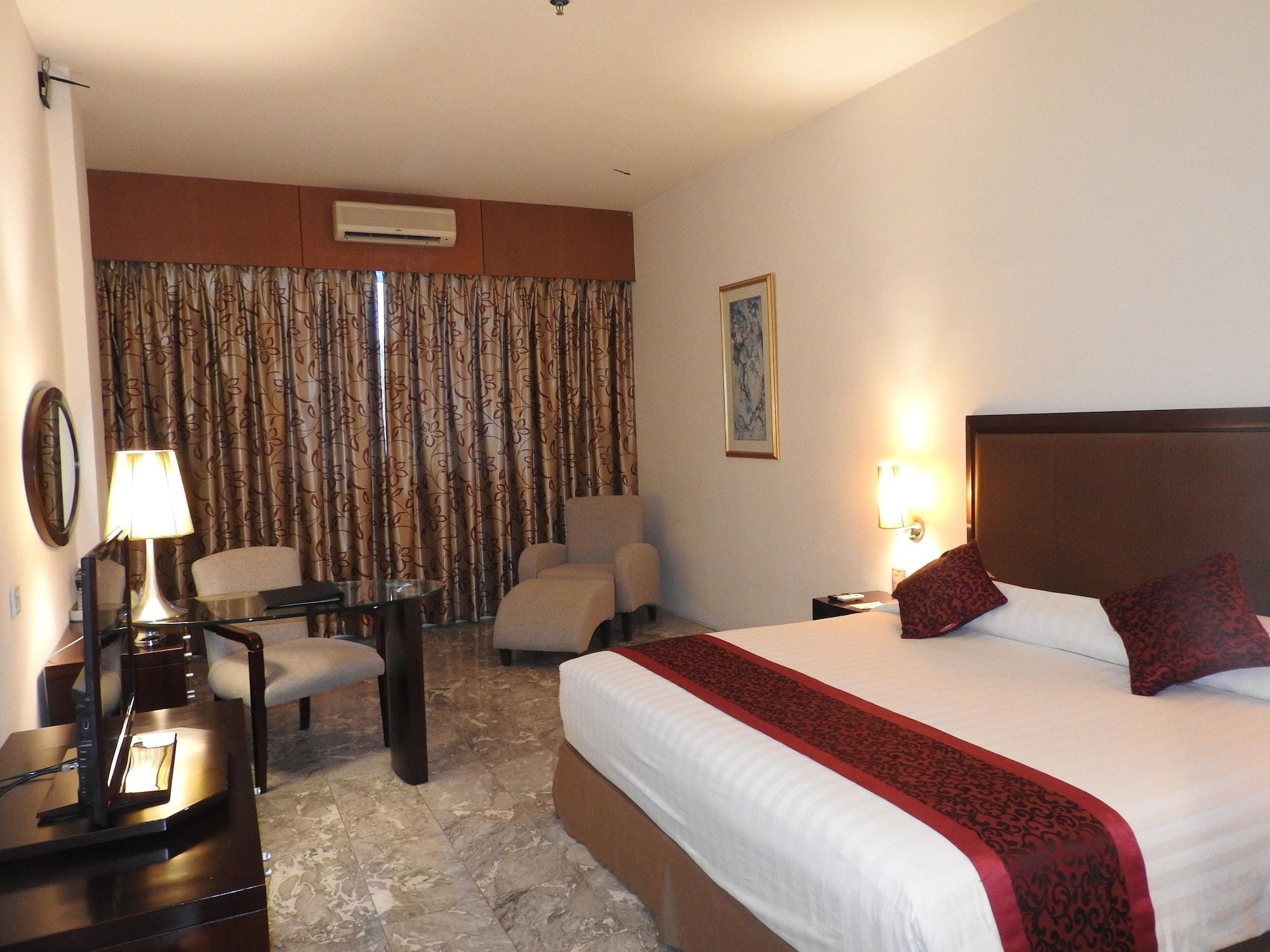 Crown Vista Hotel Nagoya Bagian luar foto