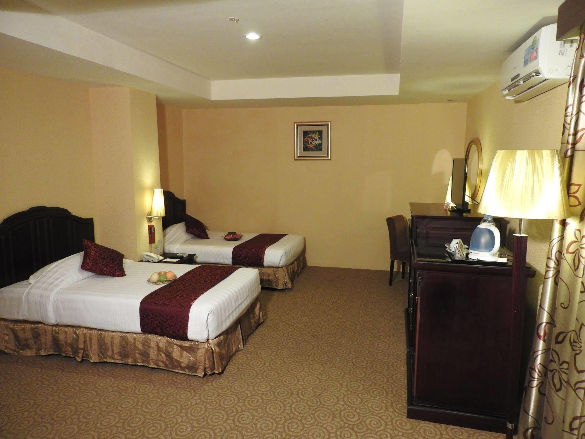 Crown Vista Hotel Nagoya Bagian luar foto